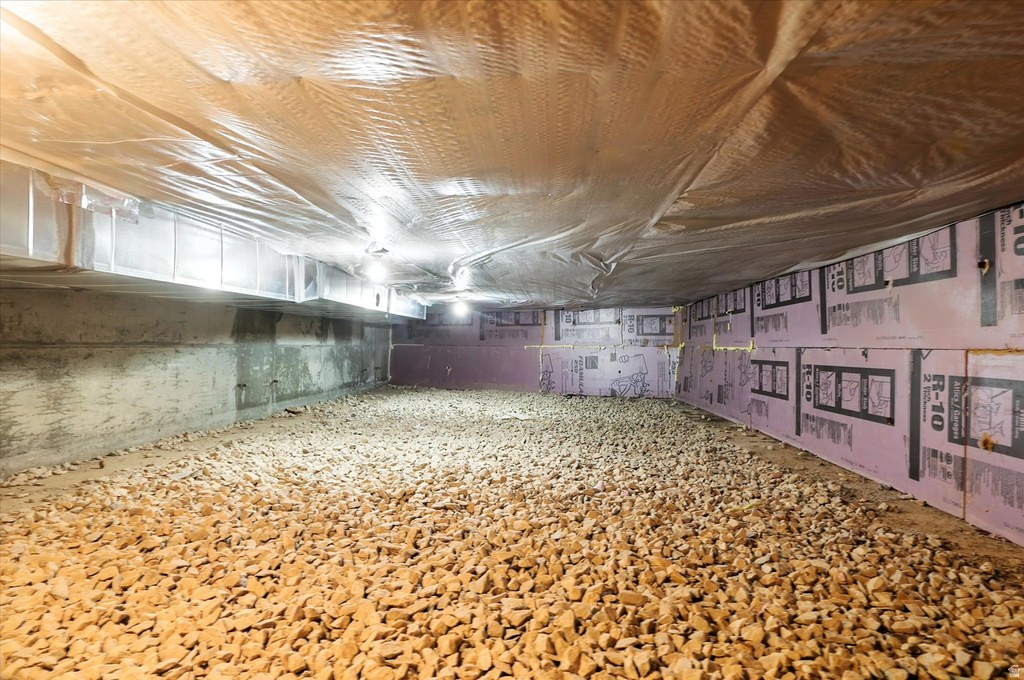 42 HIDE OUT Avon, UT 84328