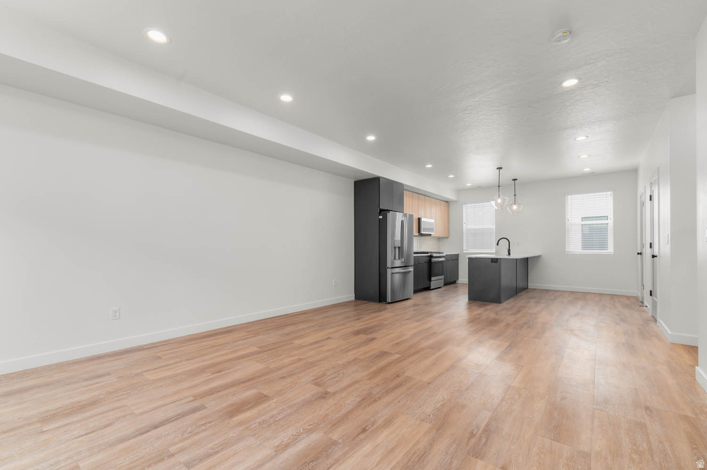 527 W 620 N #133 Centerville, UT 84014