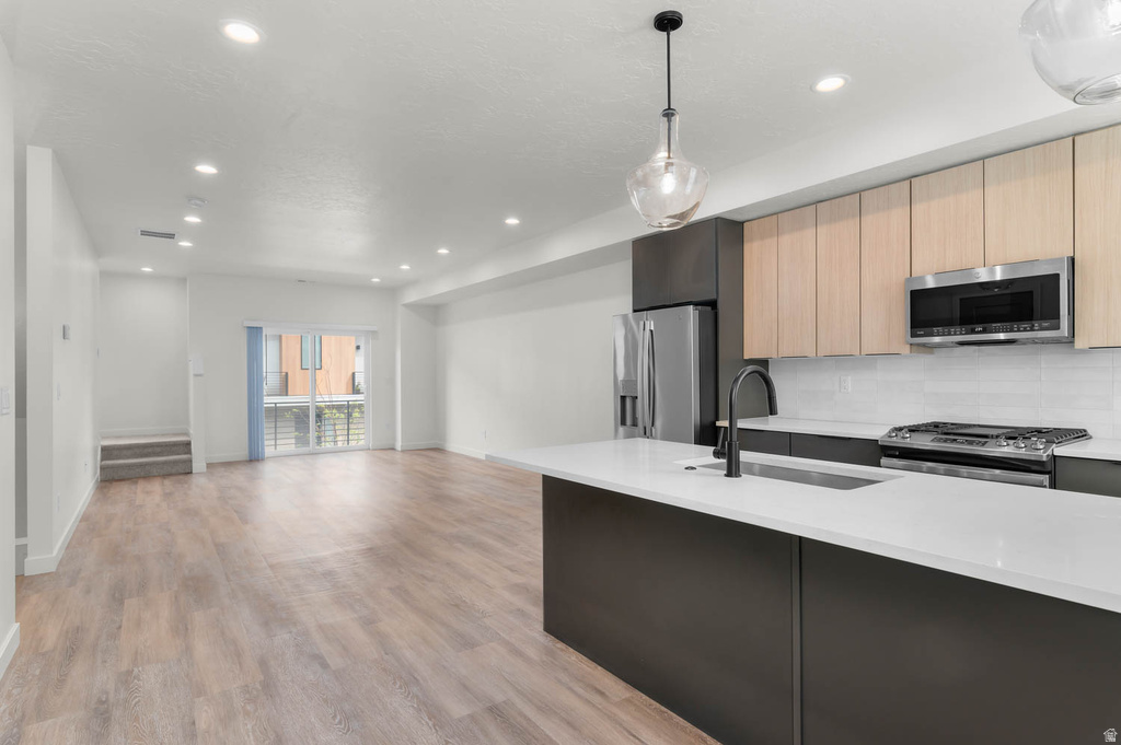 527 W 620 N #133 Centerville, UT 84014