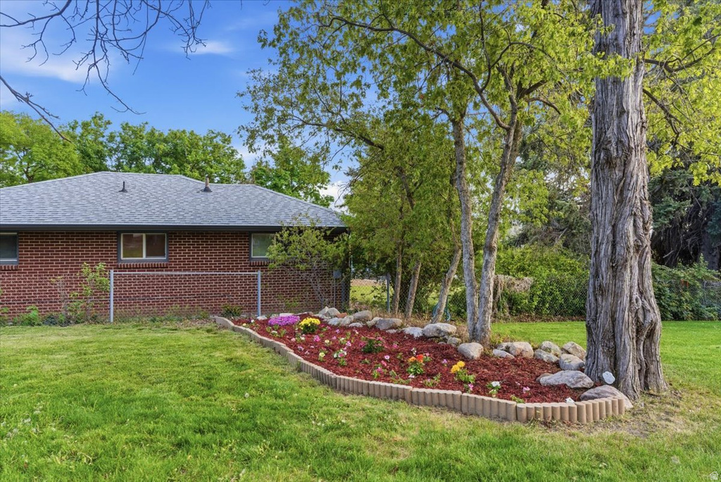 2790 N 600 E North Ogden, UT 84414