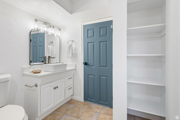 599 E MILLCREEK WAY South Salt Lake, UT 84106