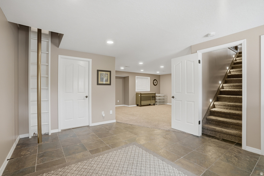 1052 E 5900 S South Ogden, UT 84405