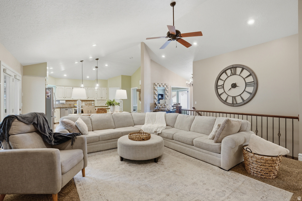 1052 E 5900 S South Ogden, UT 84405