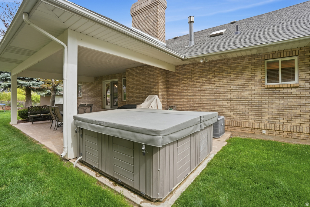 1052 E 5900 S South Ogden, UT 84405