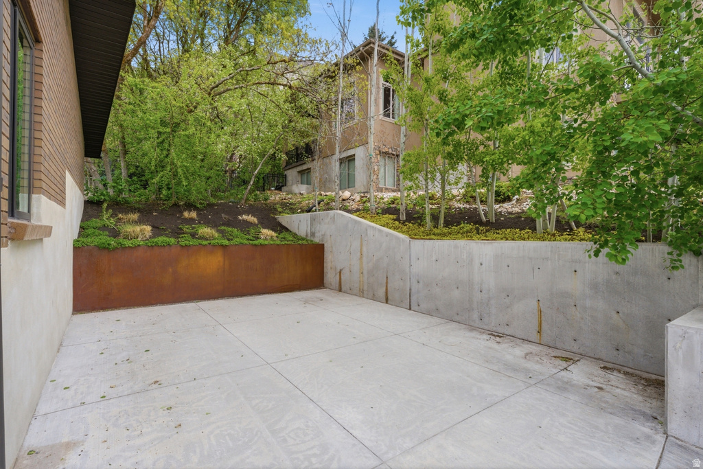 4411 S COVECREST DR Salt Lake City, UT 84124