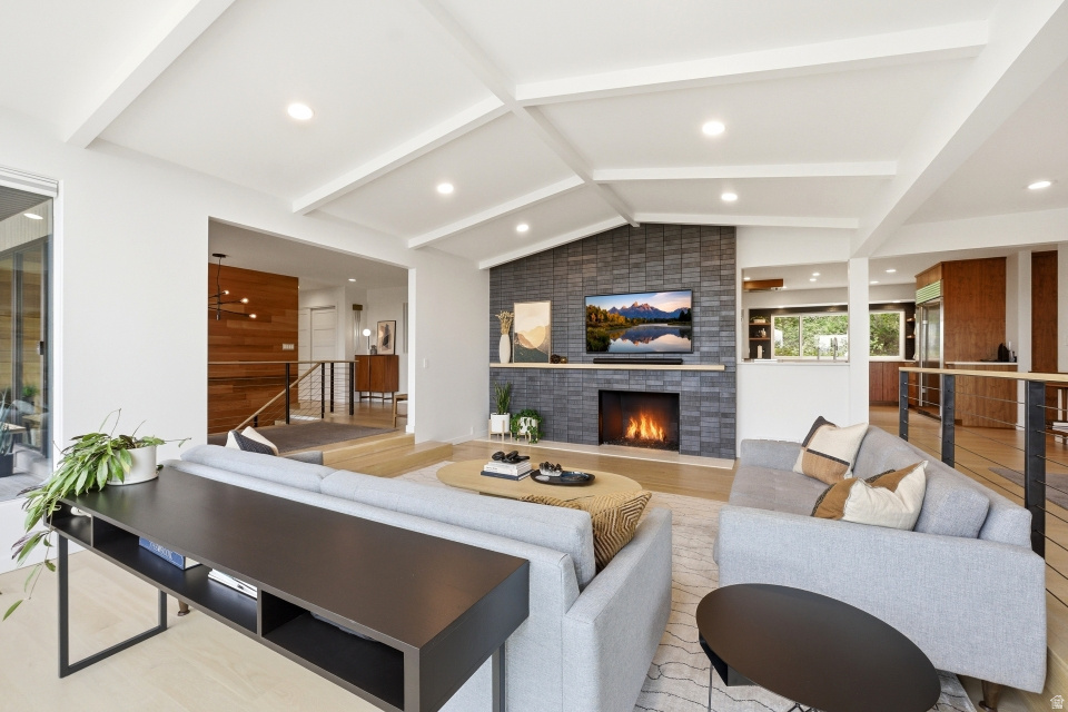 4411 S COVECREST DR Salt Lake City, UT 84124