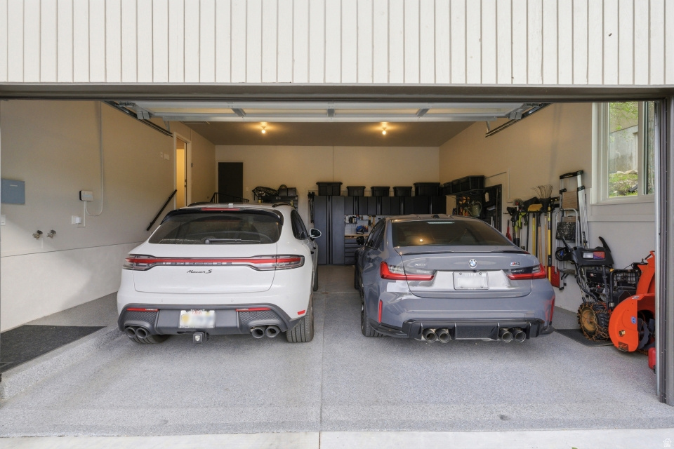 4411 S COVECREST DR Salt Lake City, UT 84124