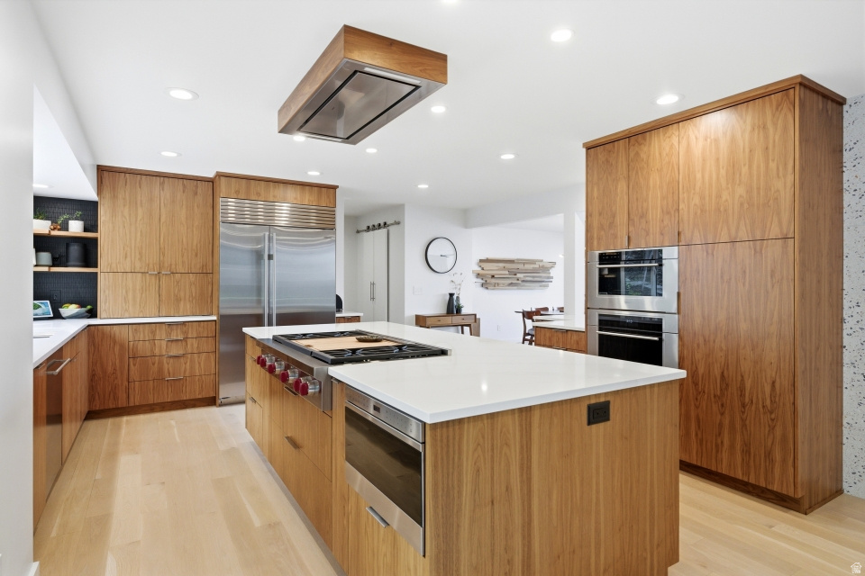 4411 S COVECREST DR Salt Lake City, UT 84124