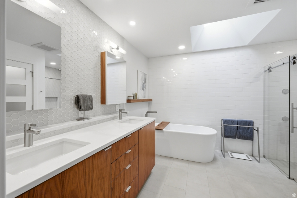 4411 S COVECREST DR Salt Lake City, UT 84124