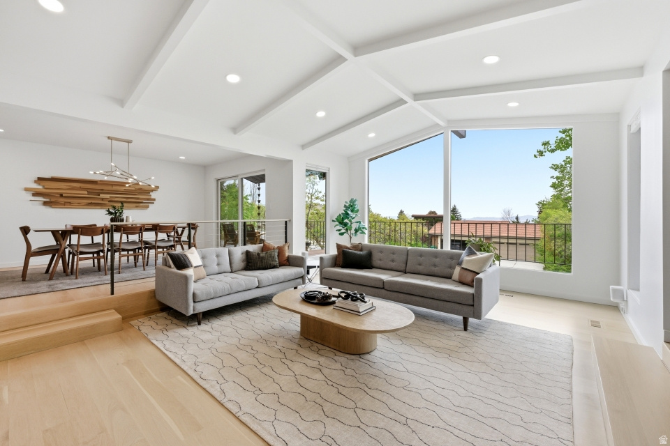 4411 S COVECREST DR Salt Lake City, UT 84124