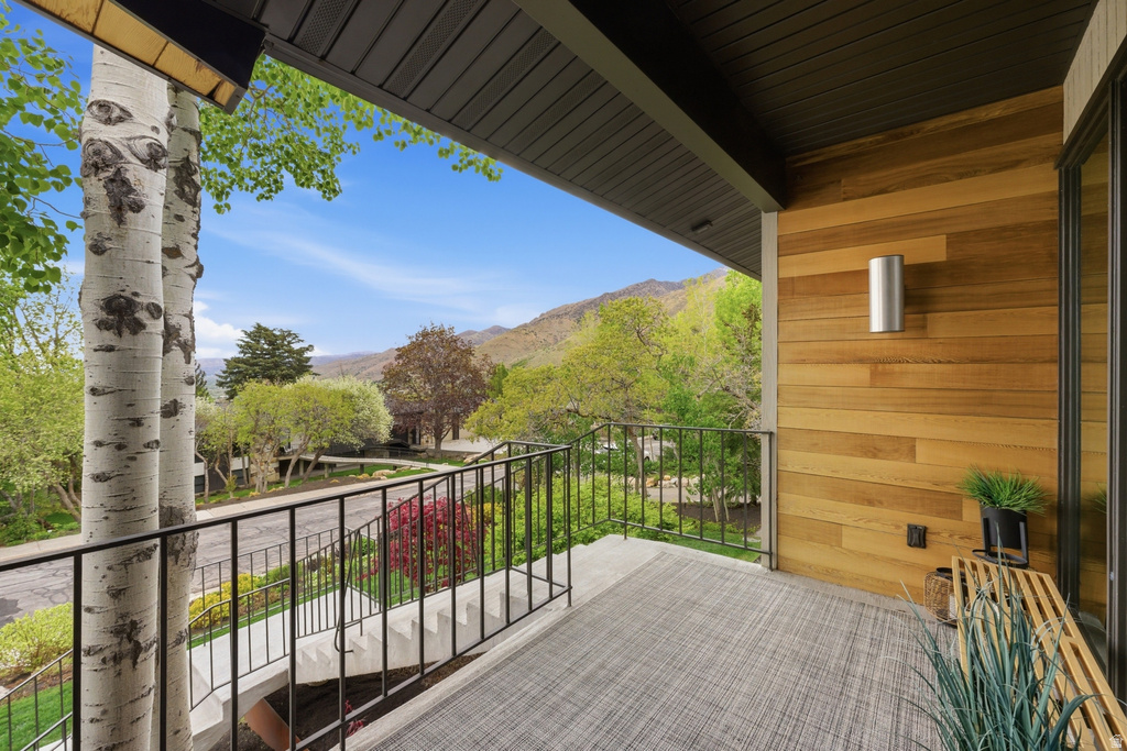 4411 S COVECREST DR Salt Lake City, UT 84124