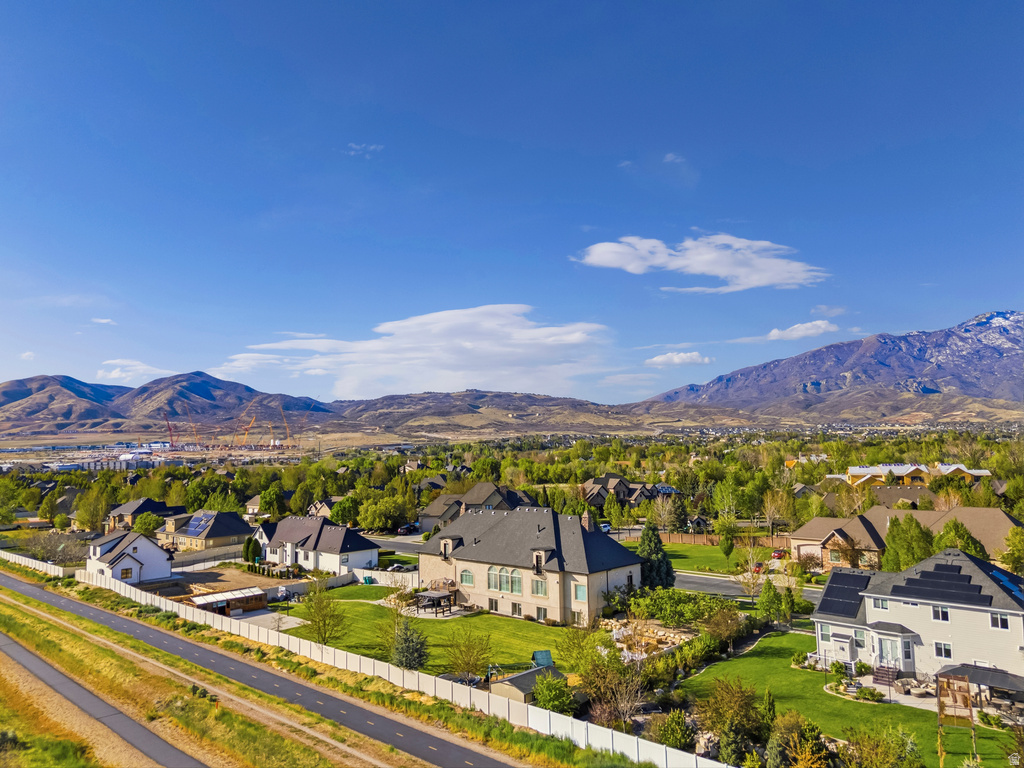 6541 W AVERY AVE Highland, UT 84003