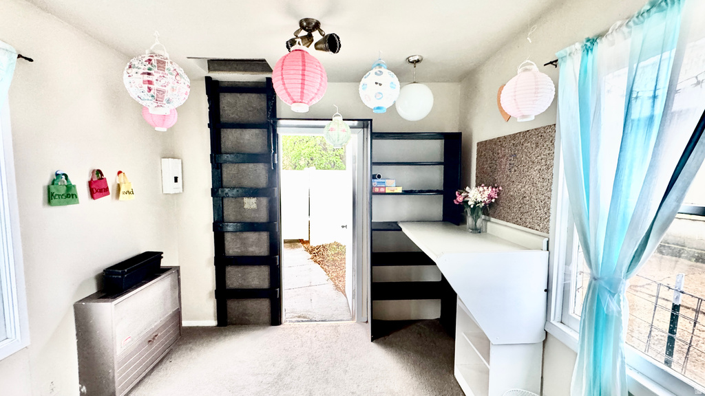 159 E MAIN ST Hyrum, UT 84319