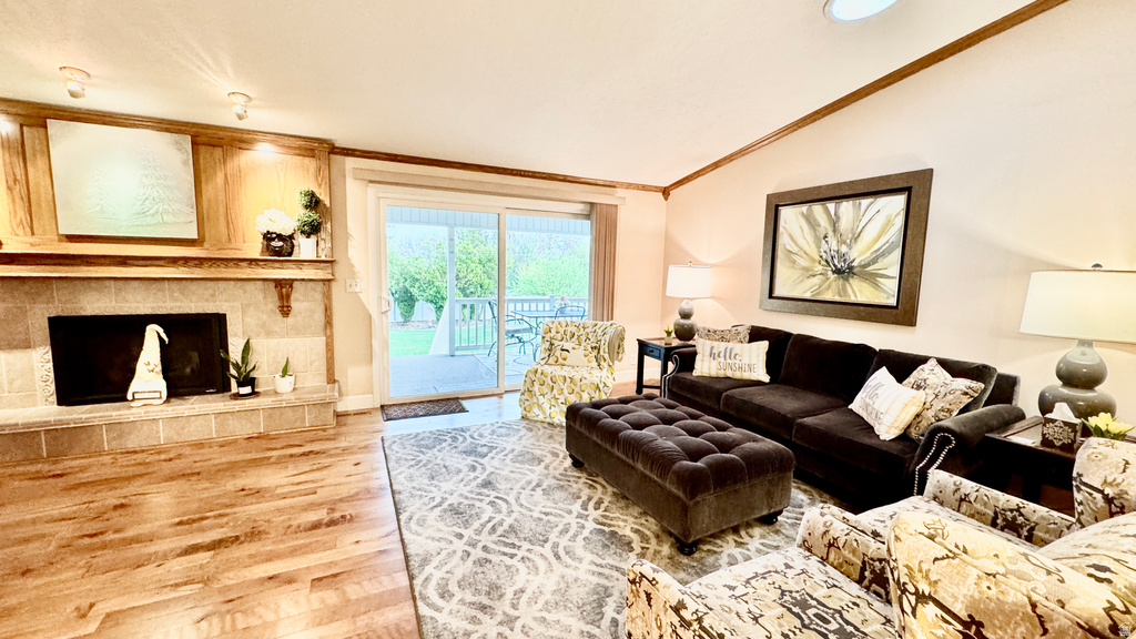 159 E MAIN ST Hyrum, UT 84319