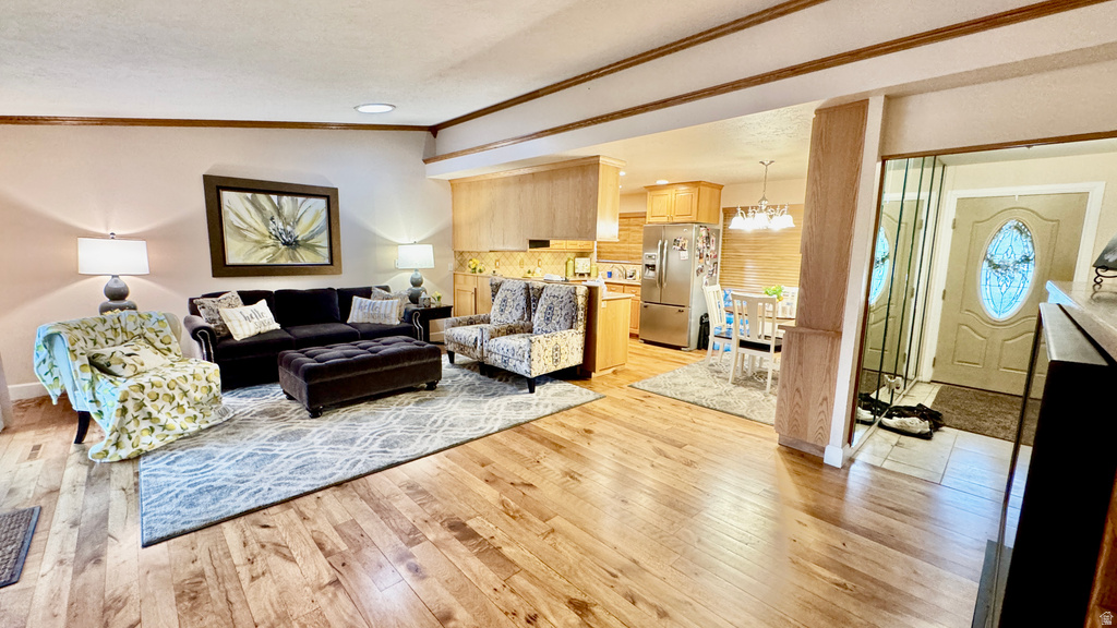 159 E MAIN ST Hyrum, UT 84319