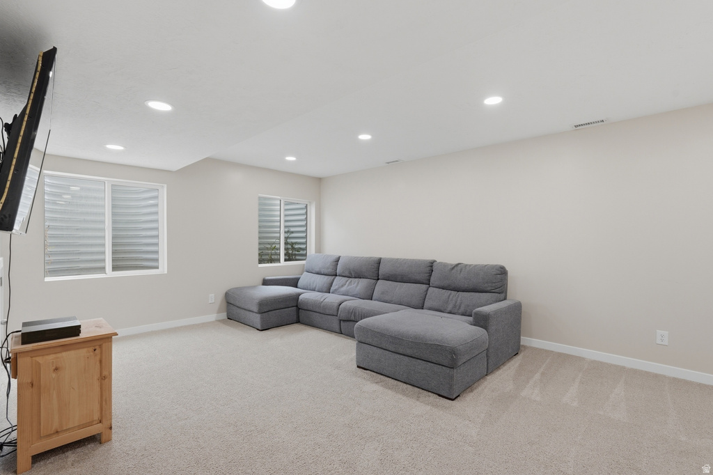 534 S 1350 W Syracuse, UT 84075