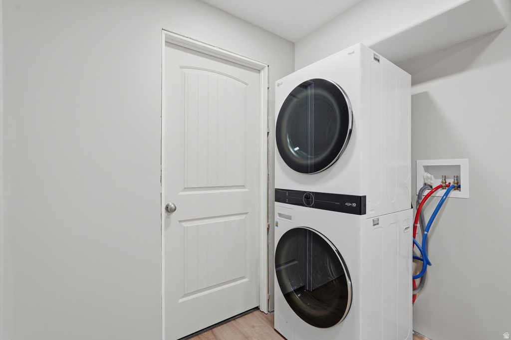 534 S 1350 W Syracuse, UT 84075