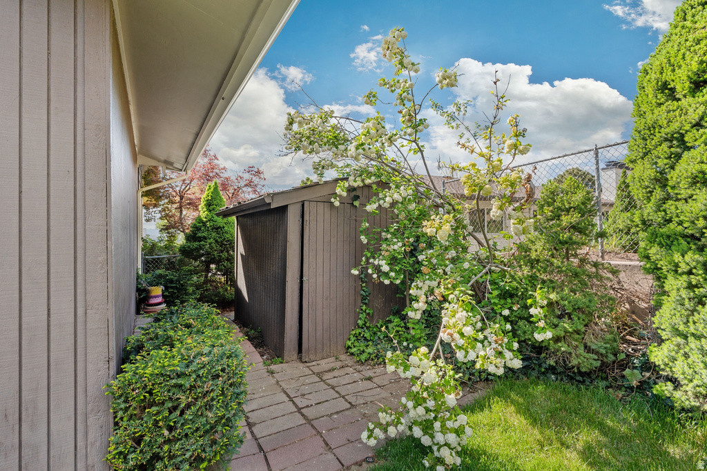 834 N 750 E Bountiful, UT 84010