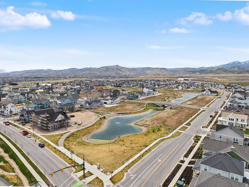 11292 S AQUA ST South Jordan, UT 84009
