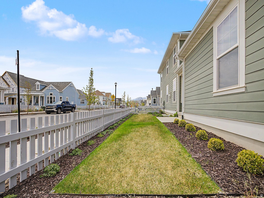11292 S AQUA ST South Jordan, UT 84009