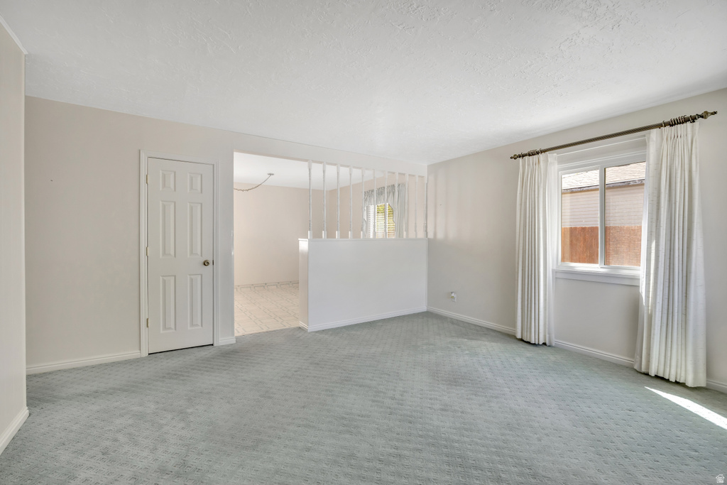 5725 S 4060 W Kearns, UT 84118