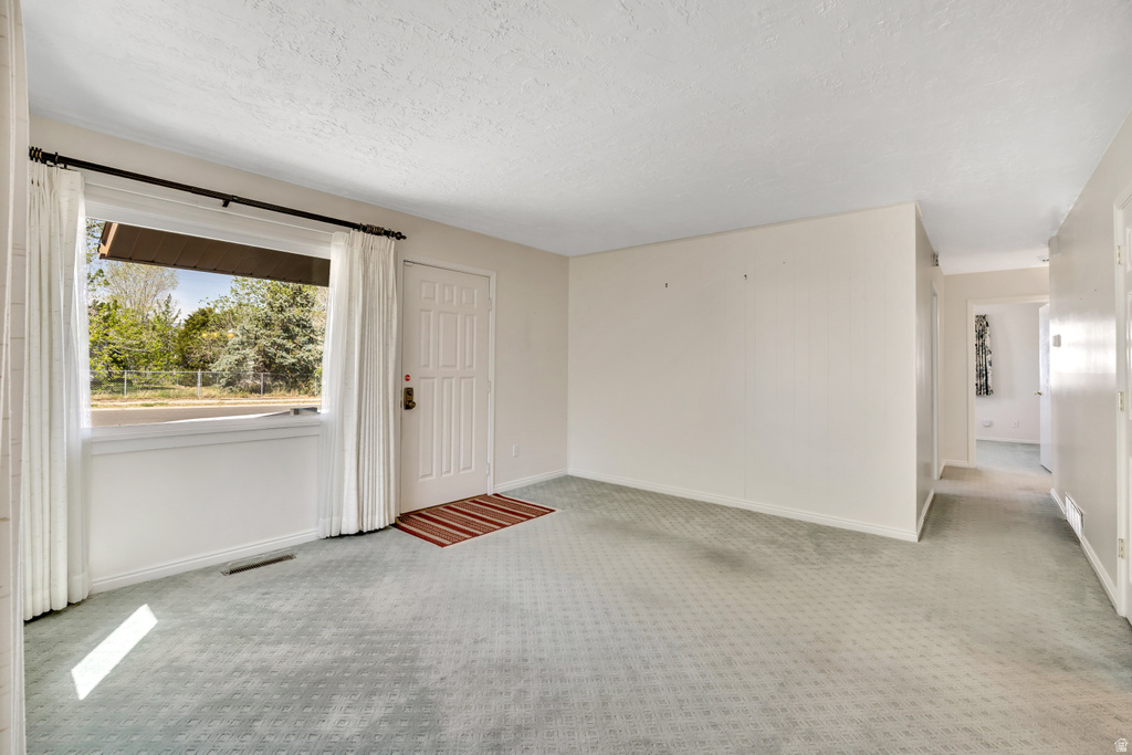 5725 S 4060 W Kearns, UT 84118