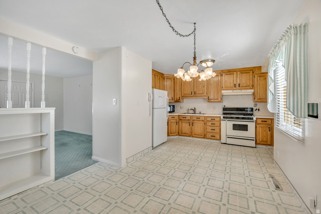 5725 S 4060 W Kearns, UT 84118