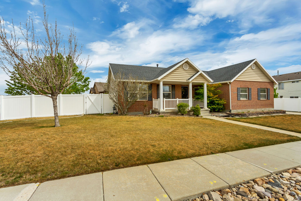 5464 W MAYFLOWER ST West Jordan, UT 84081