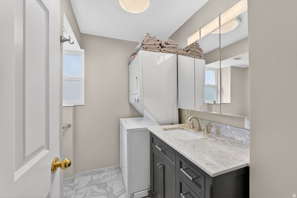 384 IMPERIAL DR Morgan, UT 84050