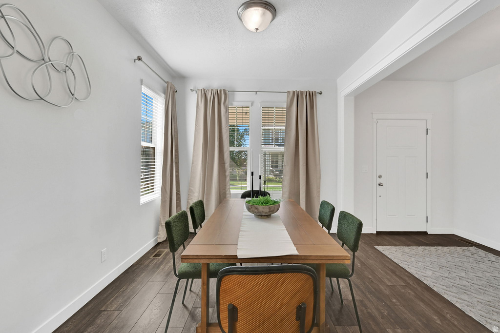 2056 W PHILLIPS ST Kaysville, UT 84037