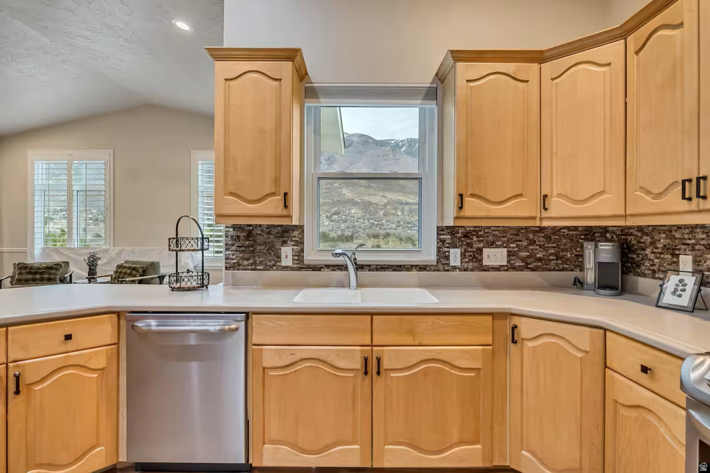 11789 S NICKLAUS RD Sandy, UT 84092