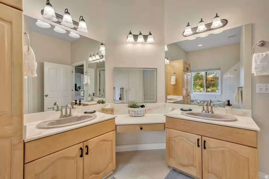 11789 S NICKLAUS RD Sandy, UT 84092