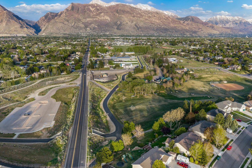 6667 W 10380 N Highland, UT 84003