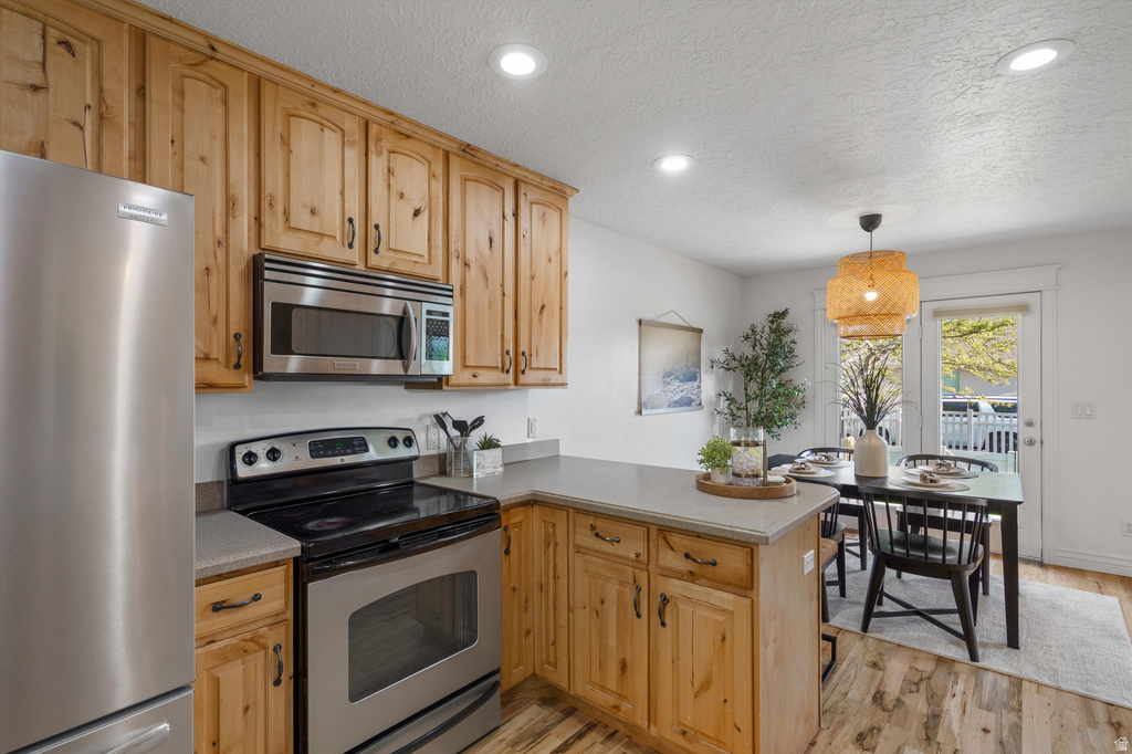 6667 W 10380 N Highland, UT 84003