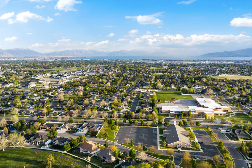 6667 W 10380 N Highland, UT 84003