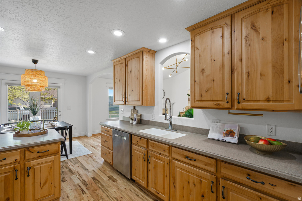 6667 W 10380 N Highland, UT 84003