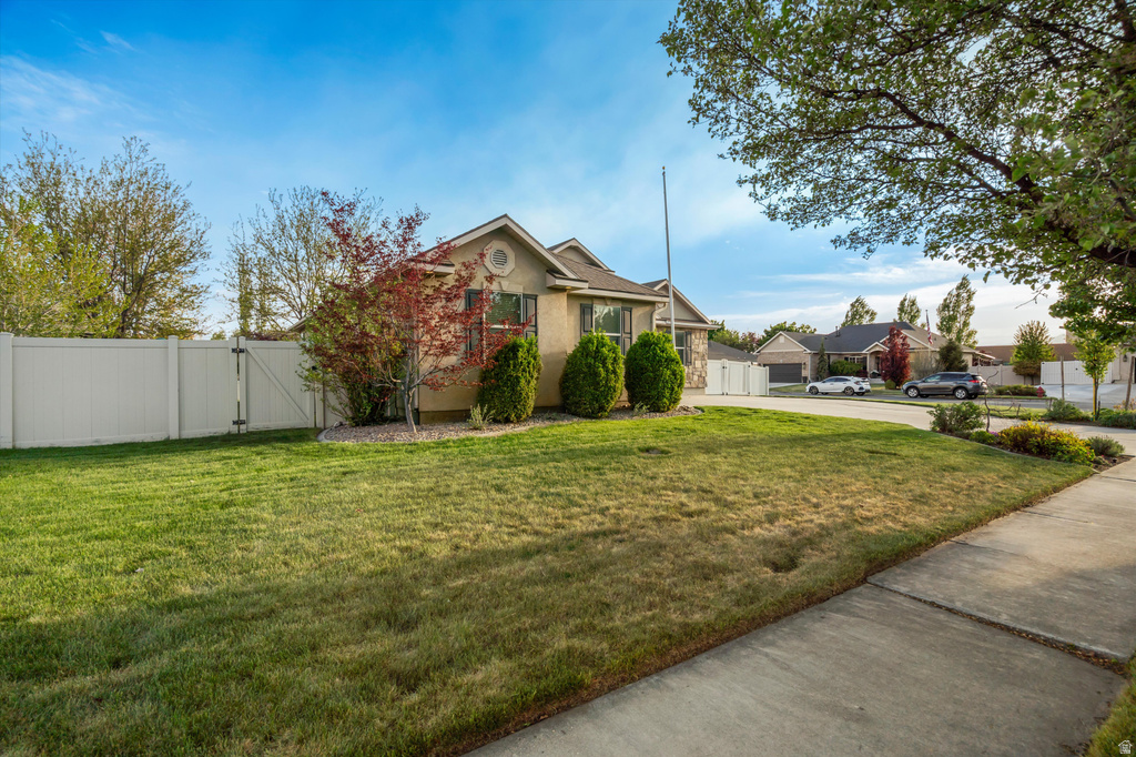 6667 W 10380 N Highland, UT 84003