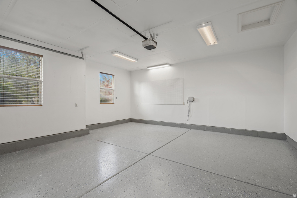 6667 W 10380 N Highland, UT 84003