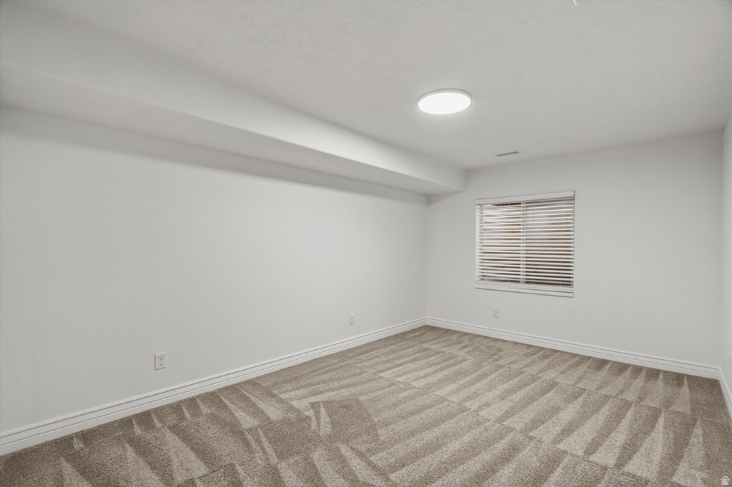 6667 W 10380 N Highland, UT 84003