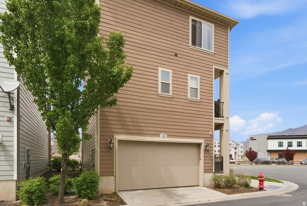 91 N RIO GRAND AVE Farmington, UT 84025