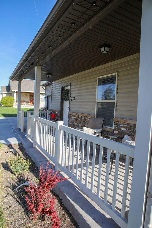 735 S HILLCREST LOOP Malad City, ID 83252