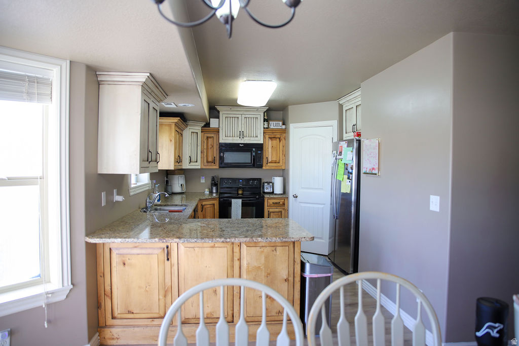 735 S HILLCREST LOOP Malad City, ID 83252