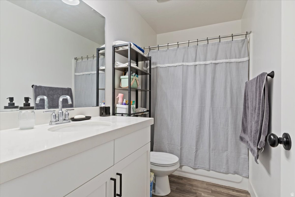 7168 N SILVER SPRING WAY Eagle Mountain, UT 84005