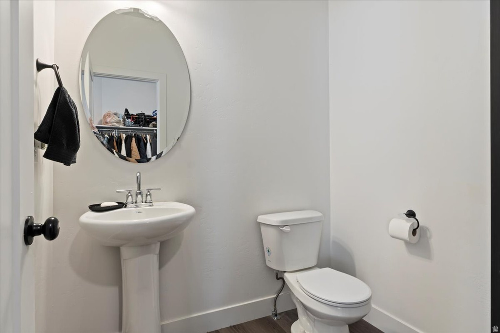 7168 N SILVER SPRING WAY Eagle Mountain, UT 84005