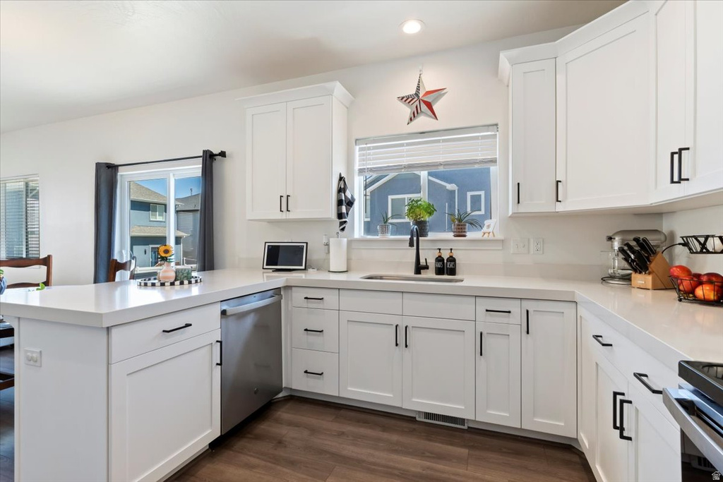 7168 N SILVER SPRING WAY Eagle Mountain, UT 84005