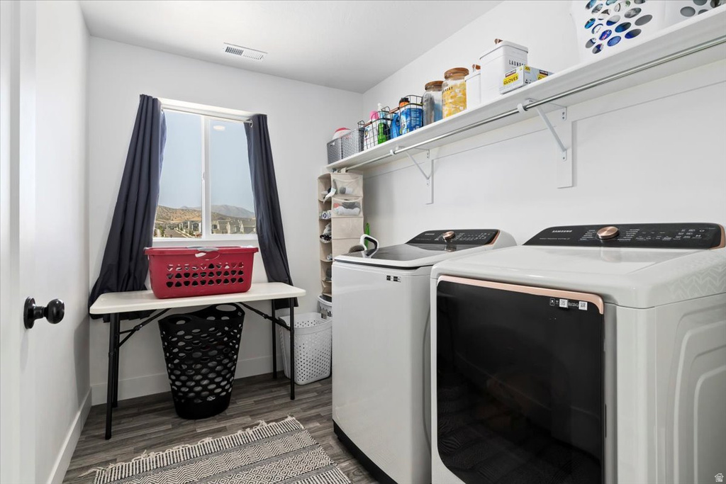 7168 N SILVER SPRING WAY Eagle Mountain, UT 84005