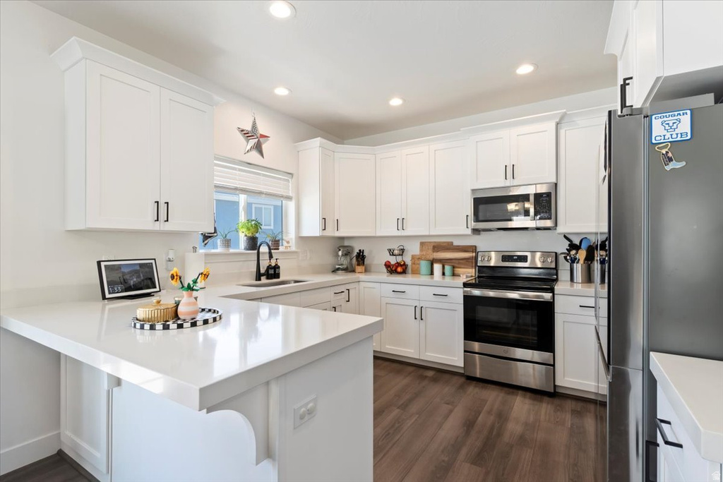 7168 N SILVER SPRING WAY Eagle Mountain, UT 84005