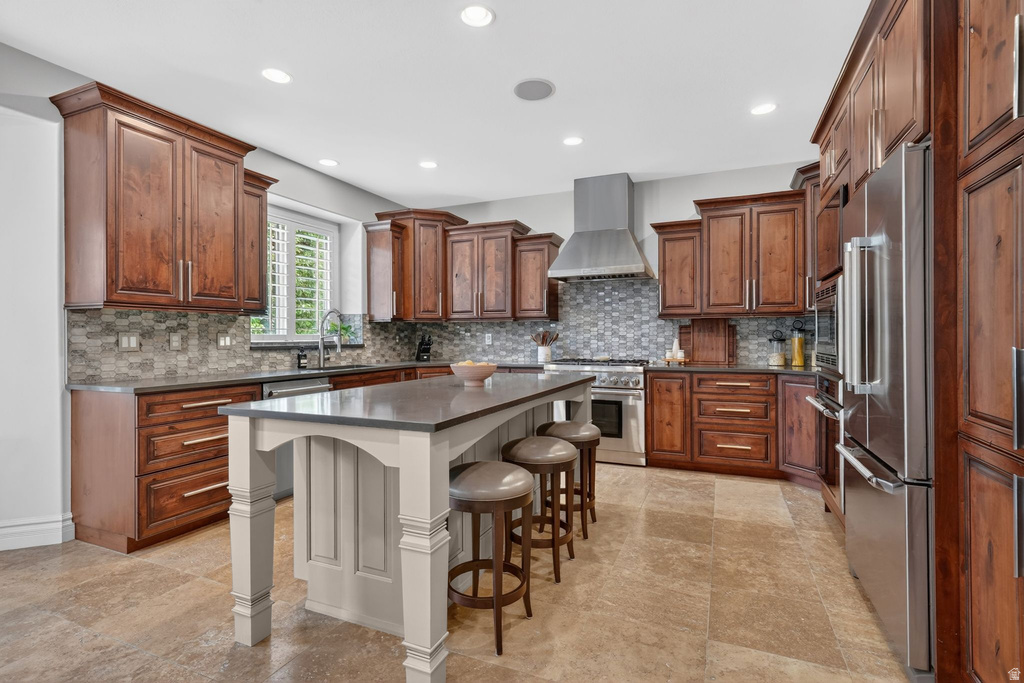 8230 DEER RUN WAY South Weber, UT 84405