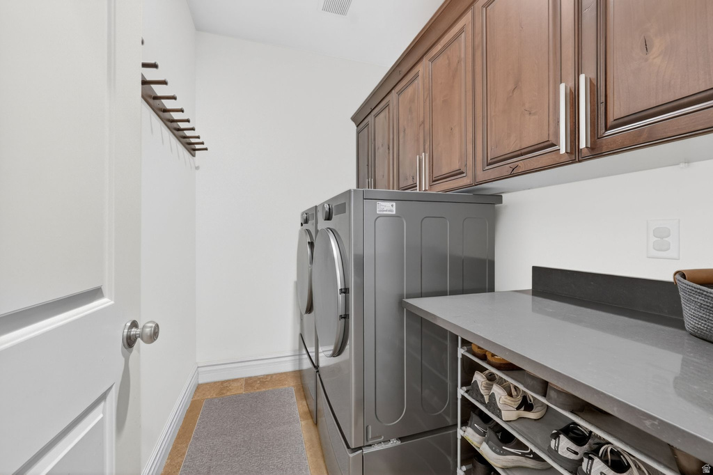 8230 DEER RUN WAY South Weber, UT 84405