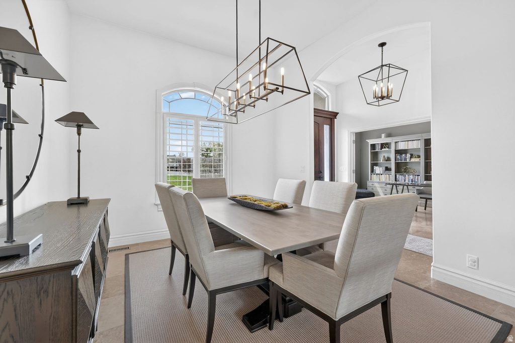 8230 DEER RUN WAY South Weber, UT 84405